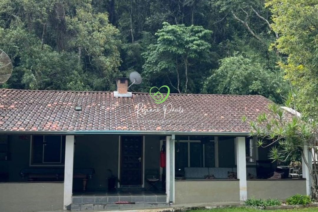 WhatsApp Image 2025-05-19 at 18.12.52 (1)