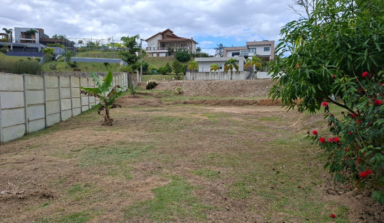 WhatsApp Image 2025-09-25 at 17.21.27 (2)