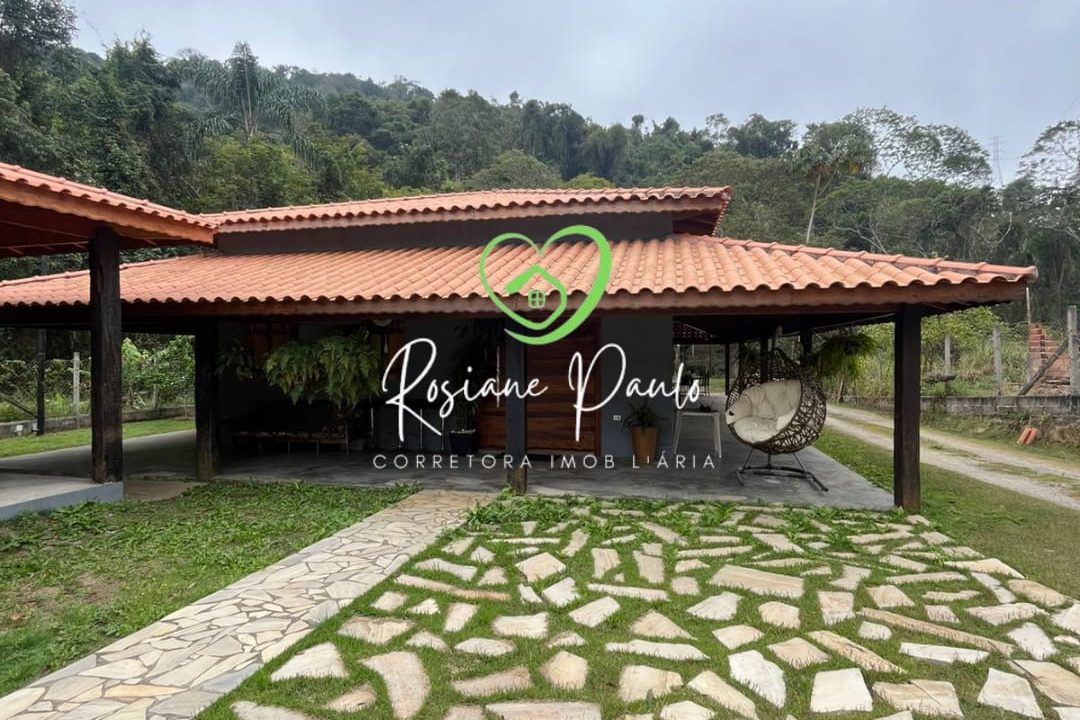 WhatsApp Image 2025-10-11 at 16.52.07 (1)