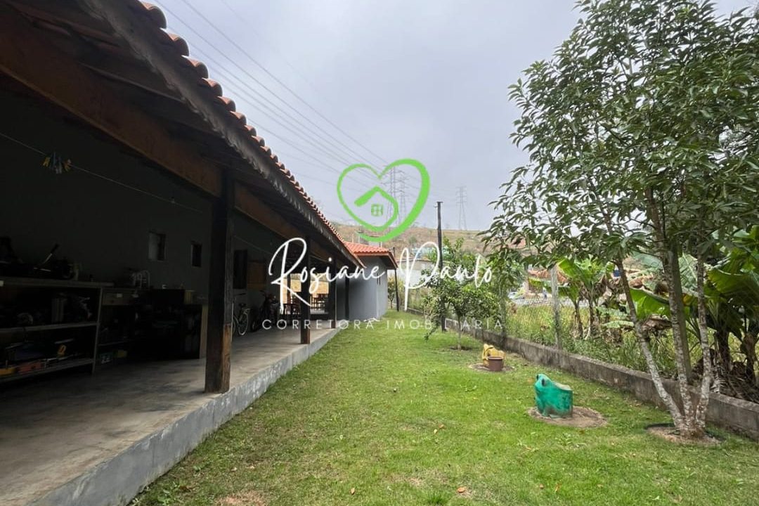 WhatsApp Image 2025-10-11 at 16.52.12 (1)