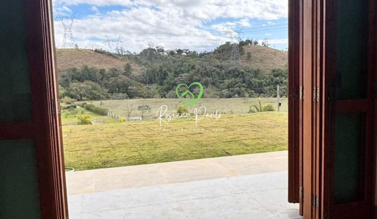 WhatsApp Image 2025-10-22 at 16.14.23 (1)