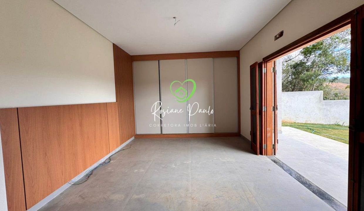 WhatsApp Image 2025-10-22 at 16.14.24 (1)