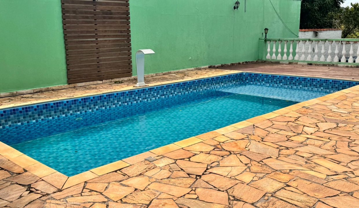 WhatsApp Image 2025-12-10 at 15.36.34 (1)