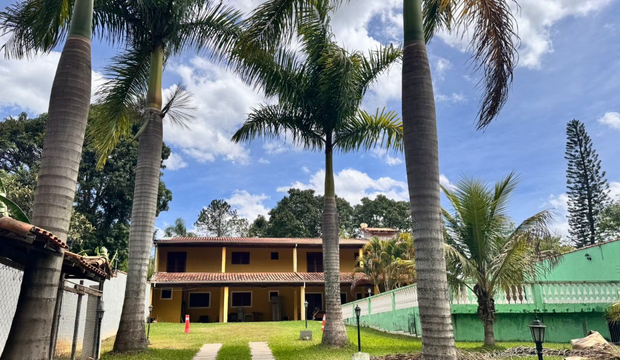 WhatsApp Image 2025-12-10 at 15.36.35 (1)