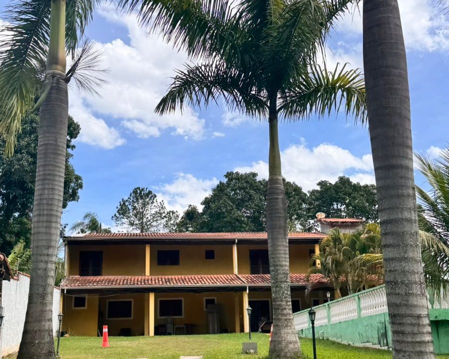 WhatsApp Image 2025-12-10 at 15.36.35 (2)