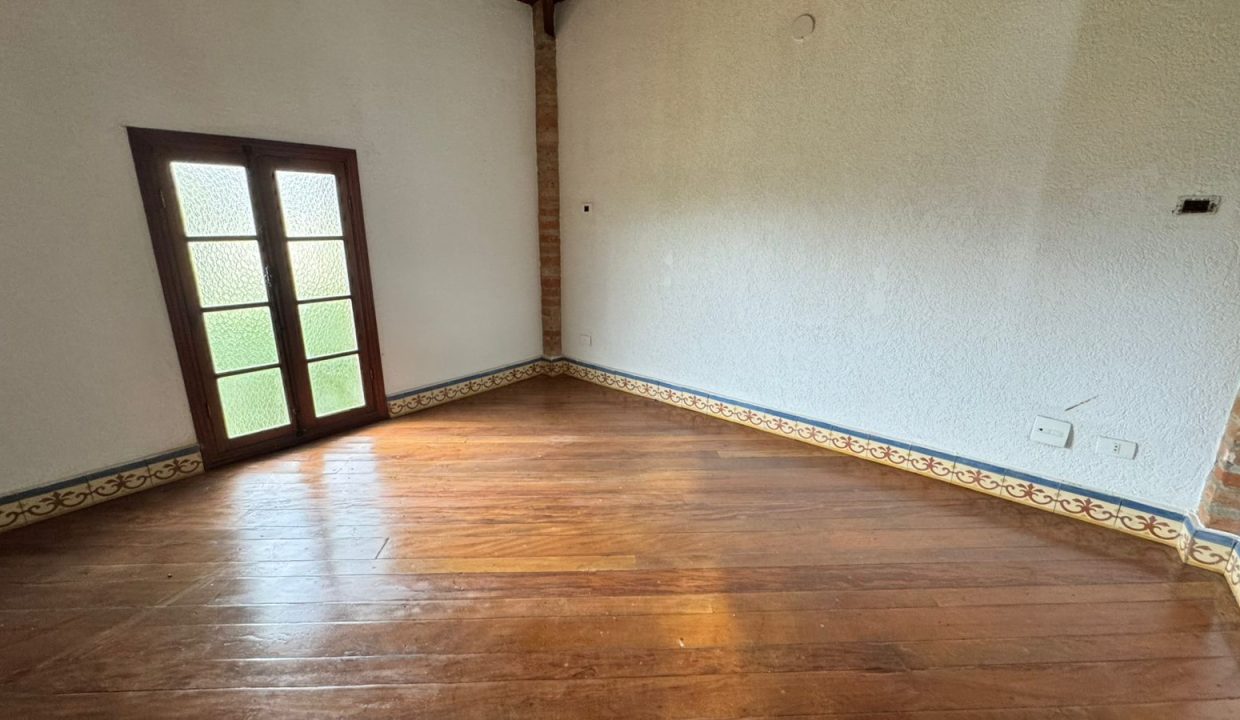 WhatsApp Image 2026-02-04 at 11.00.57 (1)